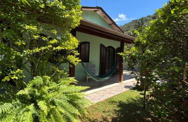 Casa verde Ubatuba ao lado da praia da Enseada e Santa Rita - Foto 7