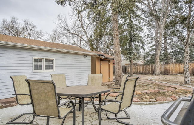 2BR Central Location Big Backyard & Dog Friendly! - Photo 34