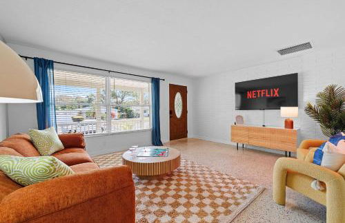 Private Pool 6 MI to Clearwater Beach Fire Pit Game Room - Photo 11