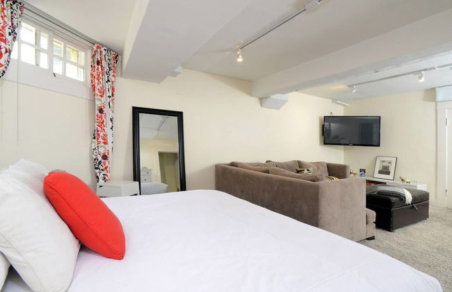 LUX Suites in the Heart of Santa Monica - Foto 9