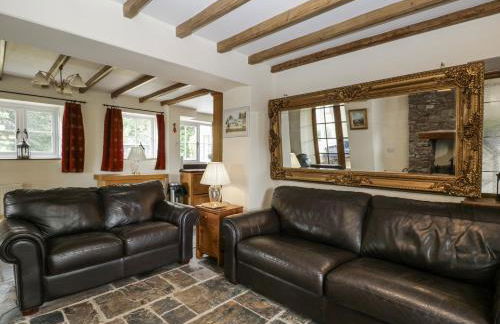 Woods Cottage - Photo 6