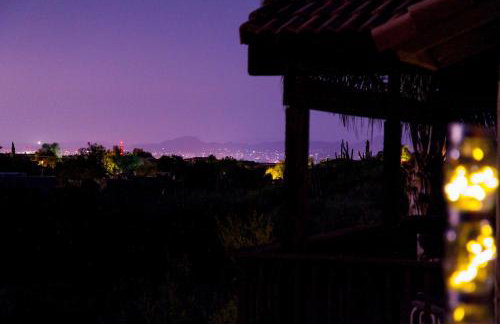 Pool-side Villa with Perfect Views - Foto 20