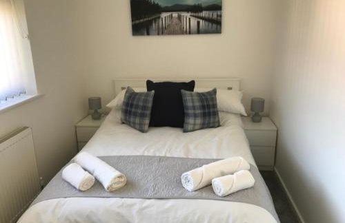 Property Hunter 25 - Photo 2