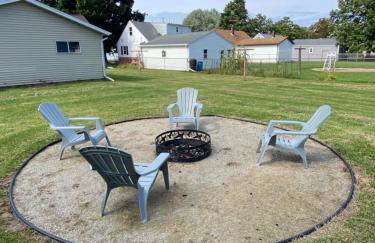 Green Bay Packer Game House or Resch Expo less than 1 mile from Lambeau Field - Foto 14