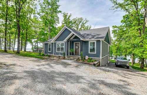 Modern Kentucky Lake Home with Deck, Dock, View - Foto 26