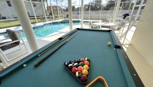 Lakefront Getaway LG South Facing Pool Hot Tub Pool Table & BBQ - 2 miles Disney - Foto 3
