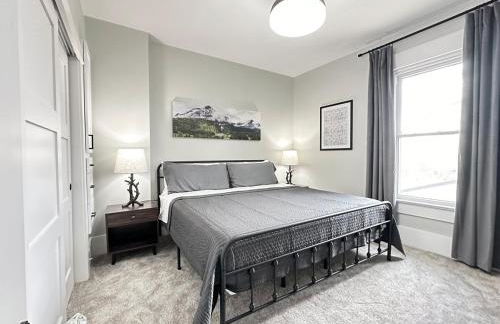 NEW REMODEL Denver Luxury Home with Private HOT TUB - Foto 8