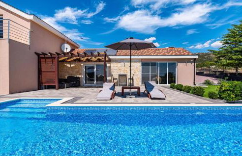 Cozy Home In Kakma With Lake View - Foto 12