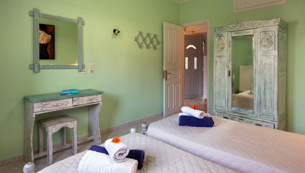 Chrisoula in Longos With 2 Bedrooms and 1 Bathrooms - Foto 5, Habitación