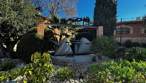 Alicante; Recorrido Vinícola Bodega Cata Vinos, Comida y Traslado - Foto 4, Vistas de la bodega