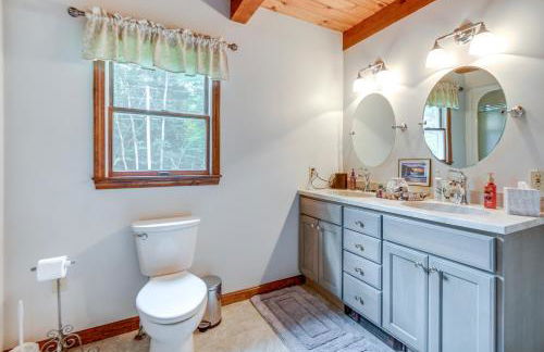 Milton Hidden Gem with Pool, Hot Tub and Fireplace! - Foto 18