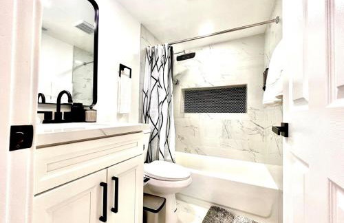 Half ACRE Lux Pool SPA with FIREPIT ARCADE Grill Sleeps 40 - Foto 59