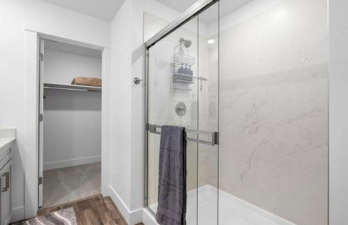 Creswell lane! Where luxury meets entertainment! - Foto 49