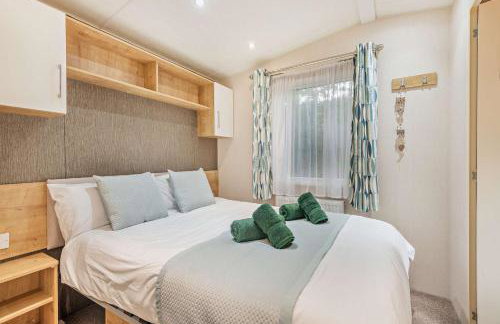 Maple Brook Lodge Sea Breeze Shorefield - Photo 13