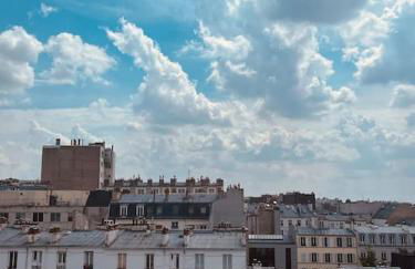 Room with terrace and view of Sacré Coeur - Foto 6