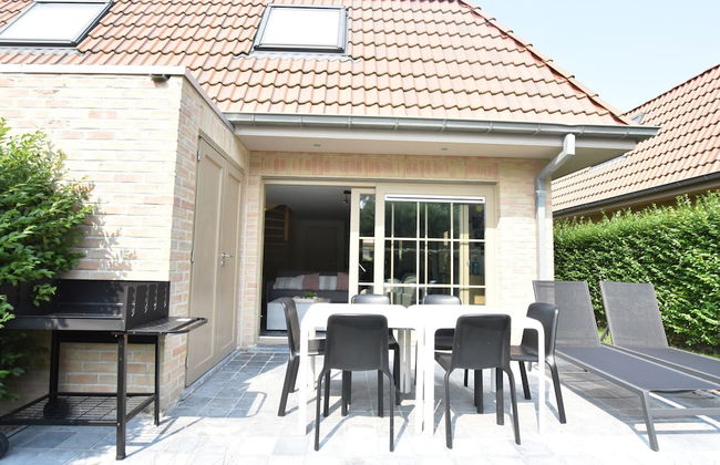 Cozy Holiday Home near Westhoek - Foto 17