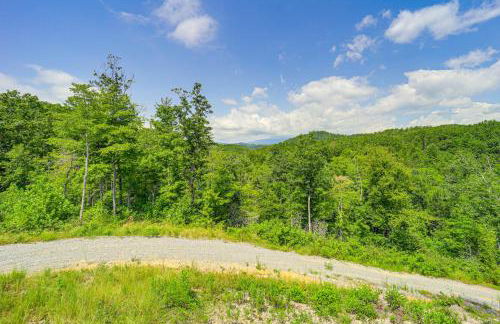 Secluded Lenoir Tiny Home with Private Hot Tub! - Foto 24