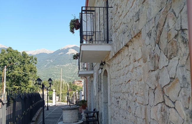 Captivating 1-bed Apartment in Gallinaro - Foto 6