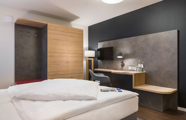 Signature East Hotel Apartment - Photo 26