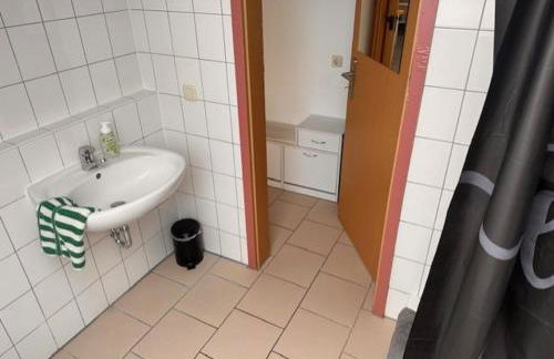 4 Personen I 2 Schlafzimmer I Wohnung Wörrstadt mit Parkplatz - Foto 13