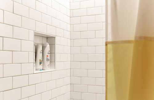 STAR Retreat Townhome with Garage 3 miles to Downtown - Foto 52