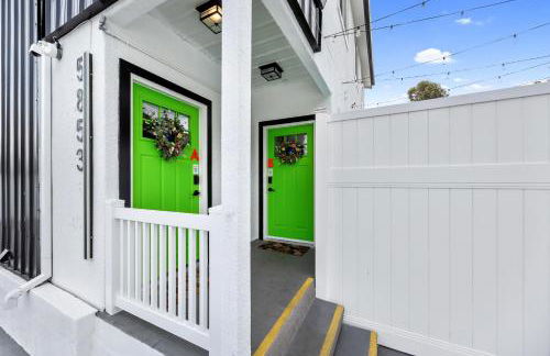 A- Stylish and Comfy NoHo Retreat- 5 Star Area, Hot Tub - Foto 40