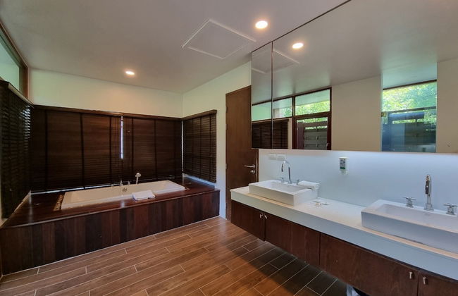 Amatapura Beach Villa 14 - Photo 29