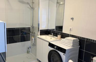 Appartement de standing, parking privé, climatisé, proche du centre-ville et la gare centre - Foto 3