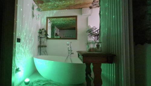 La SUITE delle Scuderie, con Vasca Freestanding, PetFiendly con Area Cani - Foto 2