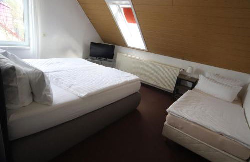 SEA YOU- Ruhige Wohnung mit Terrasse nur 5 Minuten zur Müritz - Foto 9