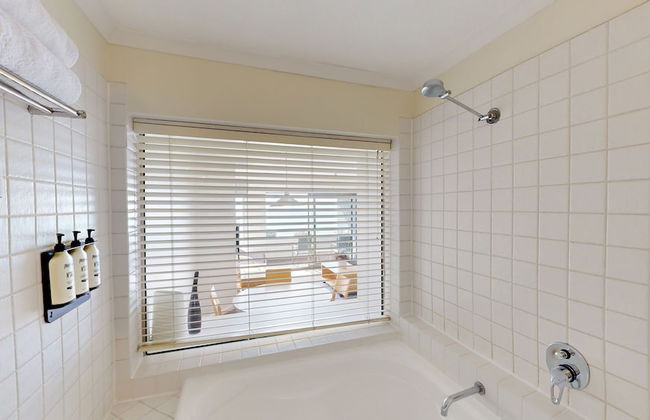 Cumberland Lorne Resort - Photo 31