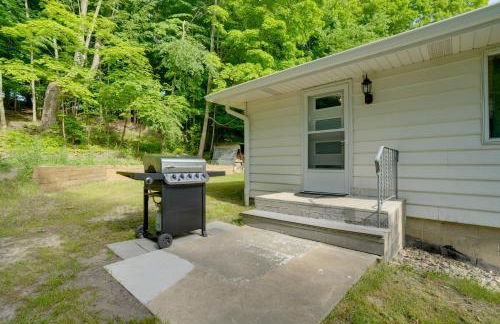 Lakefront Home in Hartford Hot Tub, Kayaks and Dock - Foto 22