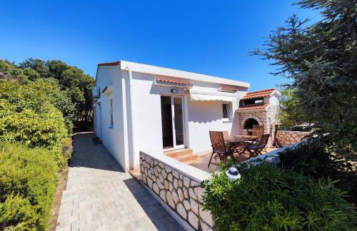 Lavender House - Photo 9