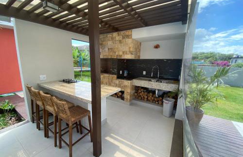 Casa com Piscina e SPA em Condominio a Beira da Lagoa de Ibiraquera - Photo 6