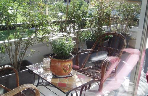 80m2 dans Parc Classé, Piscine, Calme, 5mn de Cannes - Foto 7