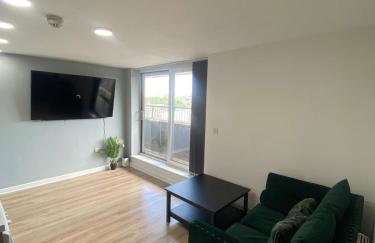 Modern 1-Bed Flat with Balcony - Foto 6