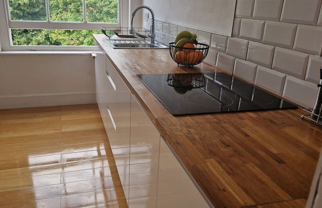 NEW! Grimsby Central, Spacious, 2 Bedrooms - Photo 19