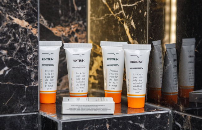 Rozana Zieleniewo Apartment by Renters - Photo 27