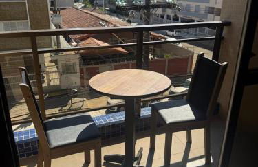 Guaruja Enseada 3 dormitorios 2 minutos da praia e ar condicionado - Foto 1