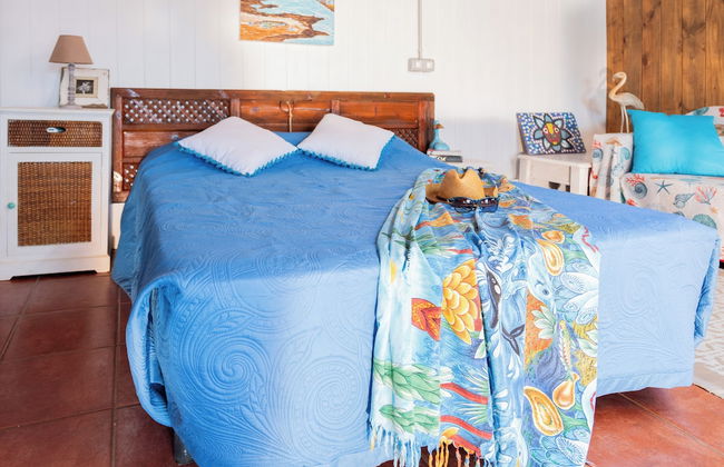 Wooden Cabin Next to the Beach - Foto 2