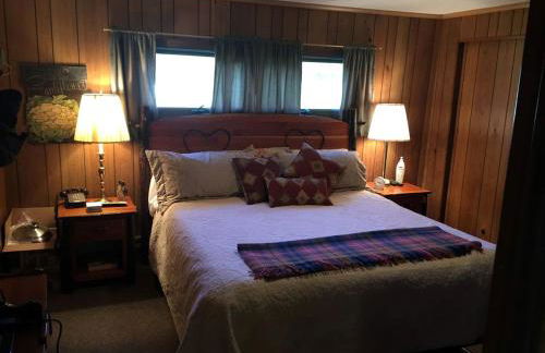 Charming Cabin on 1,000-Acre Farm in Westfield, Pennsylvania - Foto 4