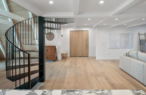 Studio City Stunning House with 5 bedrooms, Pool, Jacuzzi, Fire-pit, Guest House - Foto 9