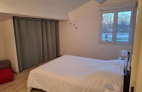 Loue charmante petite maison dans un écrin de verdure - Foto 12