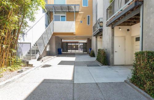 Modern Surf Themed Home - Heart of Gaslamp - Foto 31