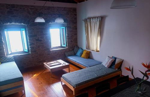 Λιθόκτιστη παραδοσιακή οικία - Foto 13