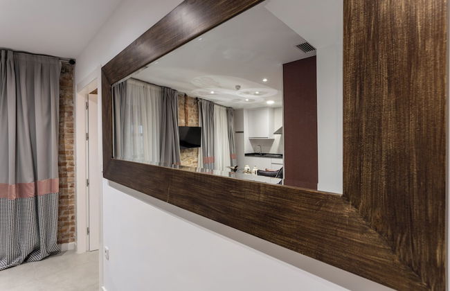 BIBO SUITES PLAZA NUEVA - Photo 32