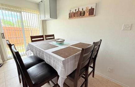 Cozy getaway by SeaWorld - Lackland AFB BMT - Foto 11