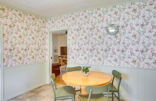 Home 9 Mi to Dtwn Springfield with Porch and Yard! - Foto 8