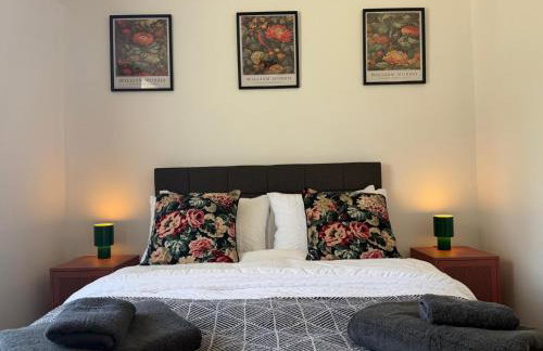 Gatwick 2 Bed Apartments Free Parking - Foto 56