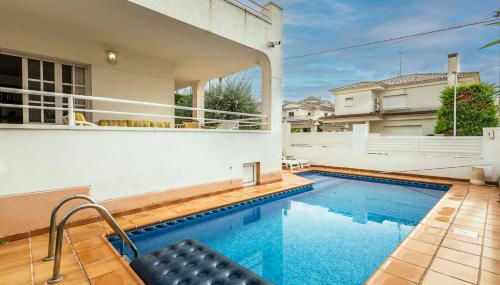 Casa con piscina privada cerca de playa - Photo 2